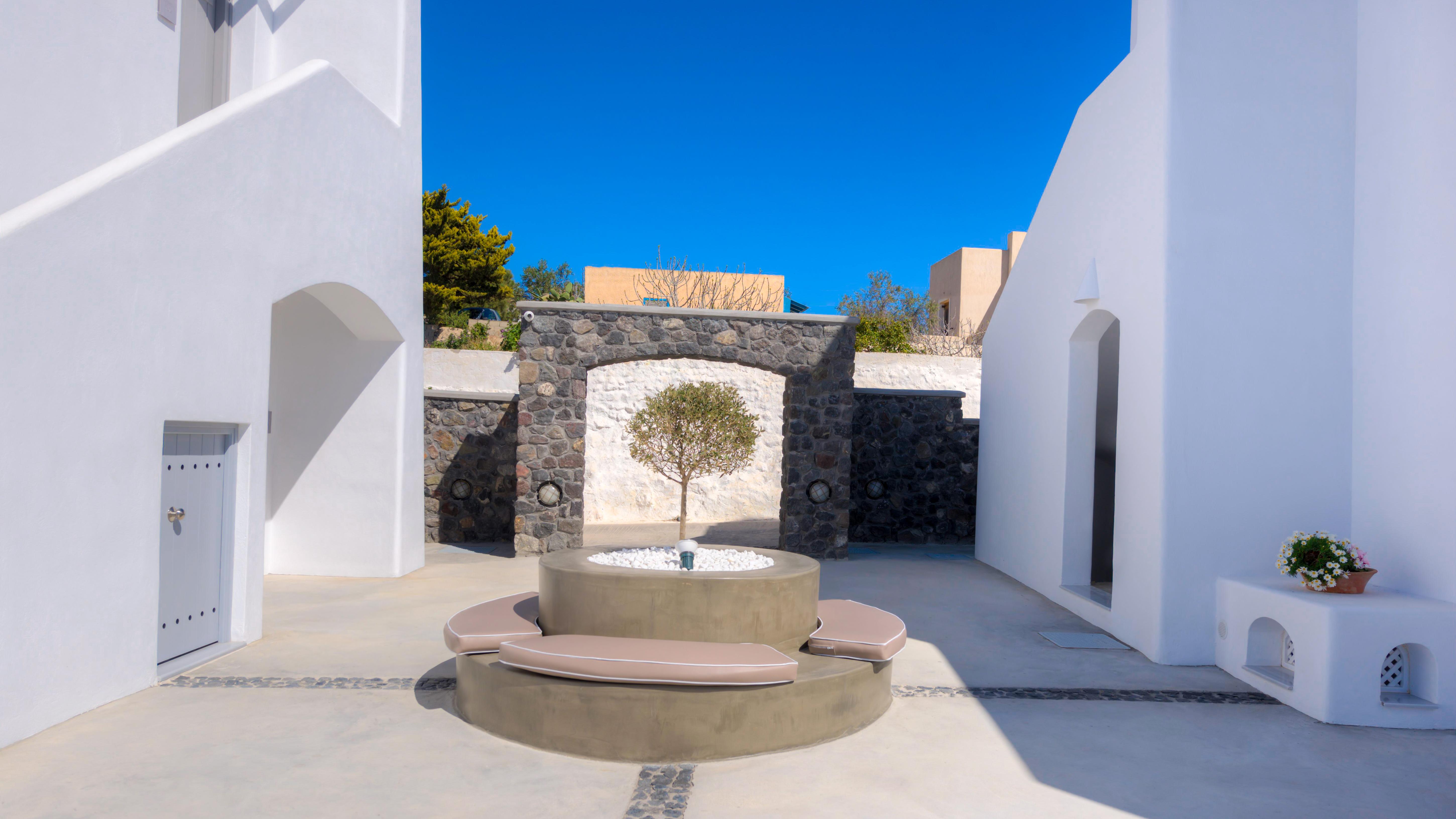 White Harmony Suites Megalochori  Buitenkant foto