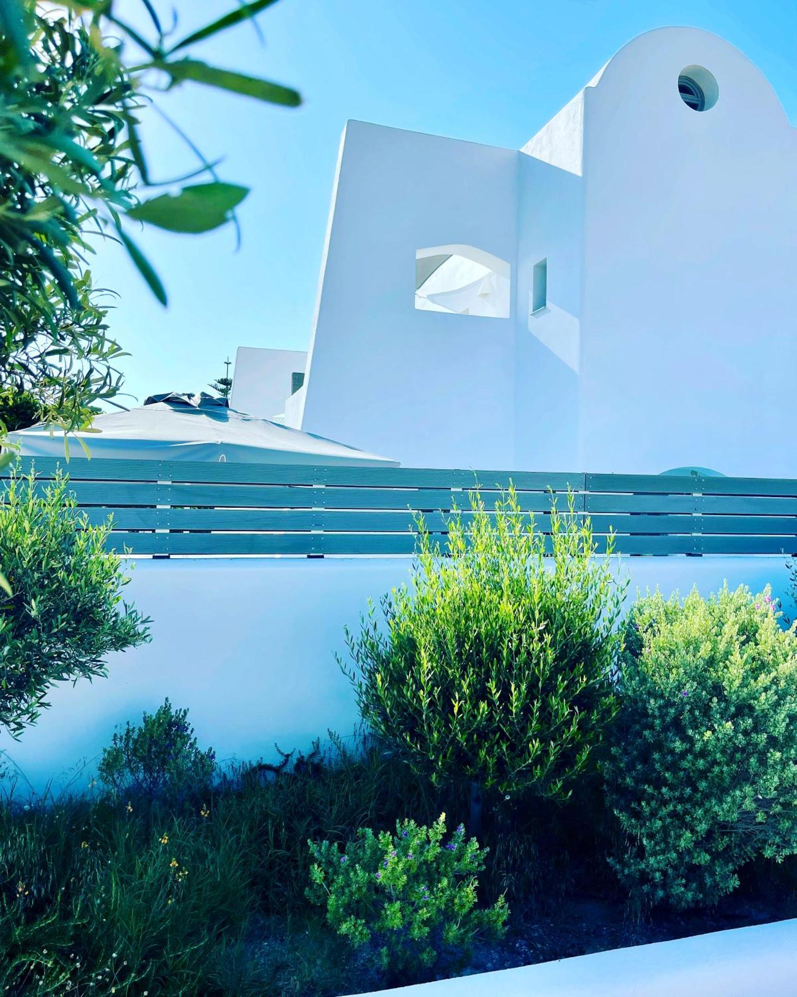 White Harmony Suites Megalochori  Buitenkant foto