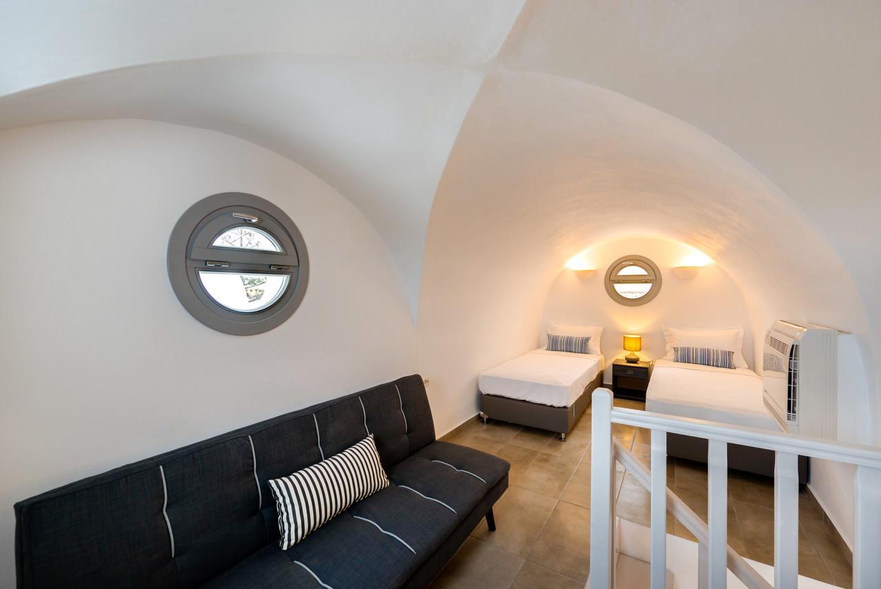 White Harmony Suites Megalochori  Buitenkant foto